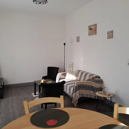 Apartment Bel Combronde